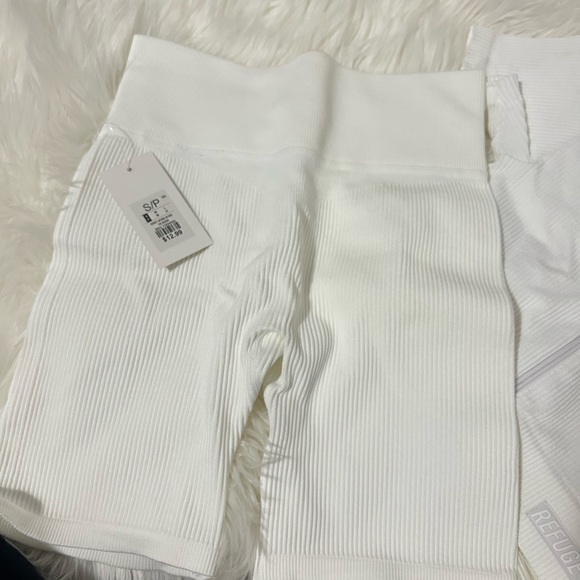 Forever 21 White Ribbed Shorts - Picture 6 of 7